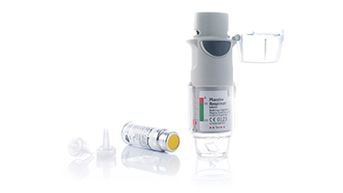 Inhaler mit Einzelteilen Inhaler mit Einzelteilen