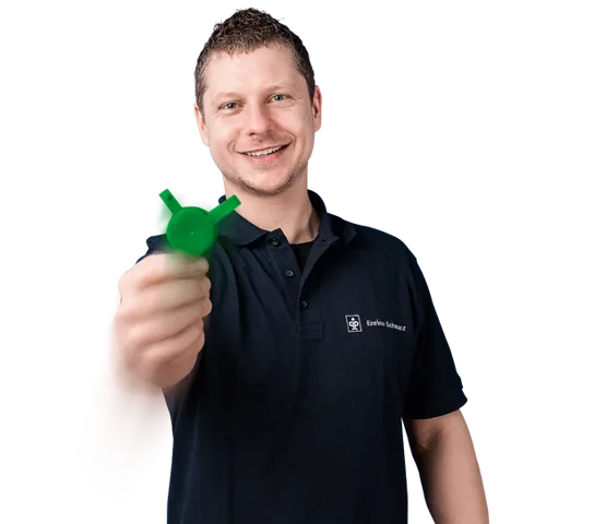 Mitarbeiter Enrico_freigestellt.png